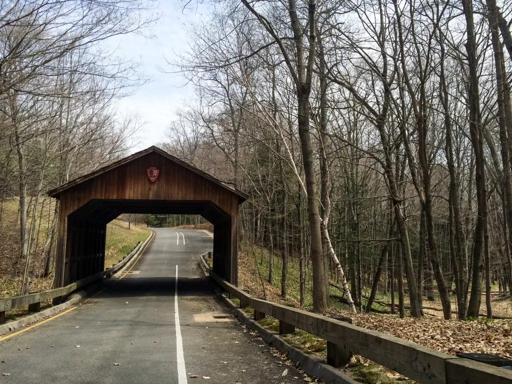 Covered bridge along the Pierce Stocking Scenic Drive (Erin Klema/The Epicurean Traveler)