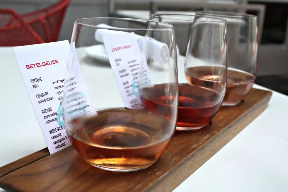 Rose flight at Reserve in Grand Rapids | The Epicurean Traveler