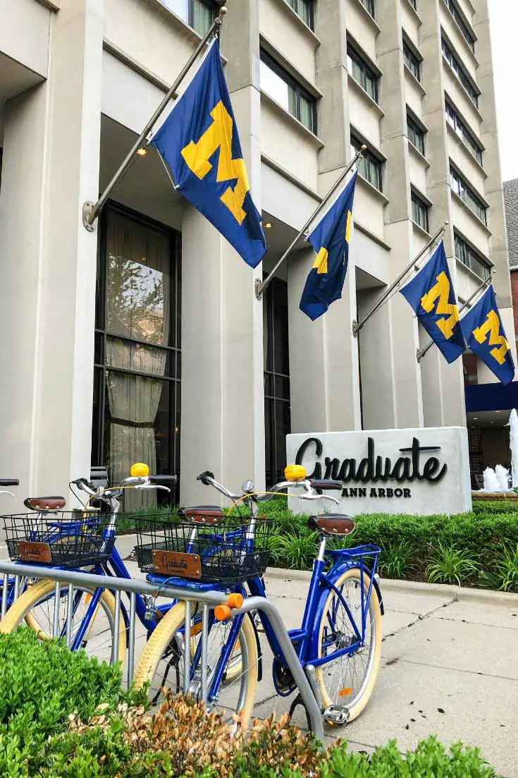 The Graduate Ann Arbor is located within walking distance of the Ann Arbor Art Fair, but it books up quickly for the annual summer fair. Check out more lodging options for the Ann Arbor Art Fair in this post! #AnnArbor #Michigan #AnnArborArtFair #VisitAnnArbor #DestinationAnnArbor #PureMichigan #arttravel 