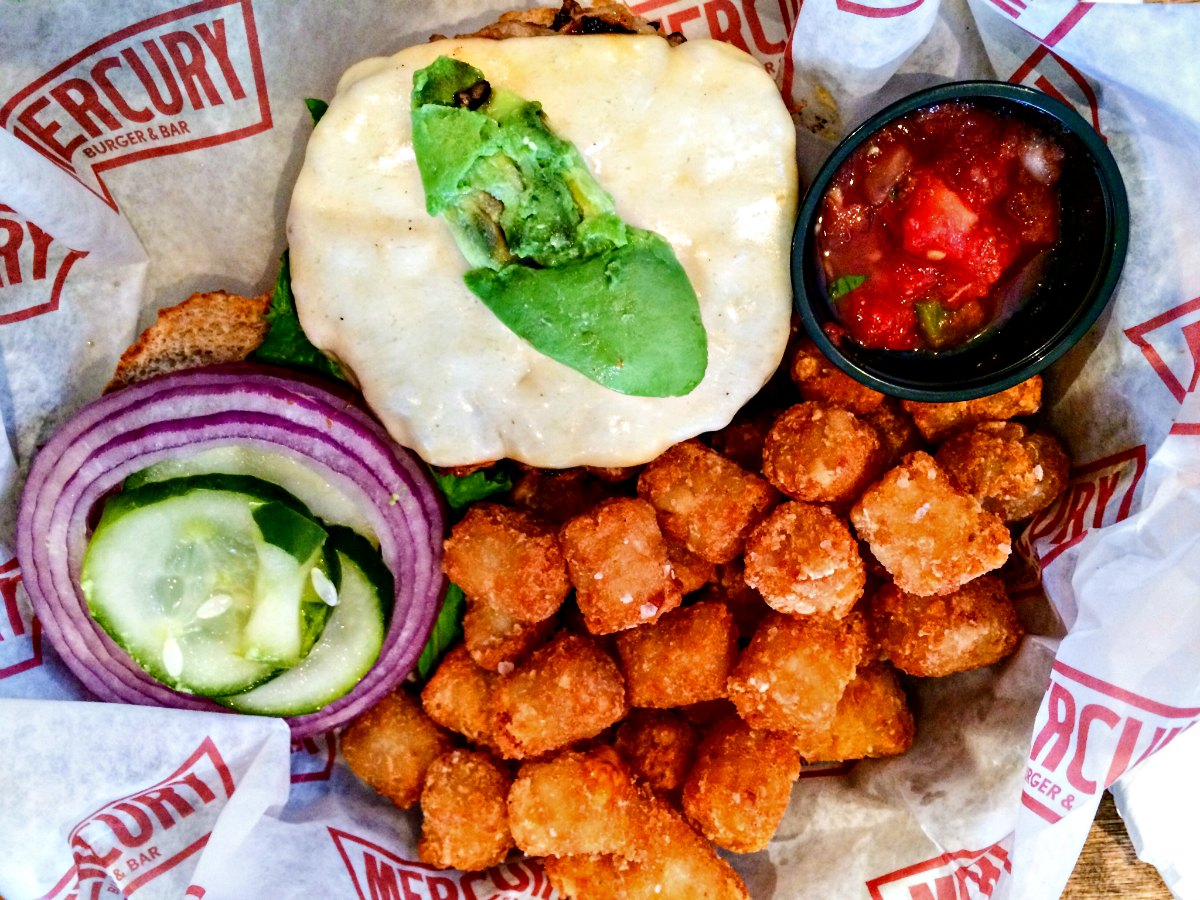 Dining in Detroit: Mercury Burger & Bar | EpicureanTravelerBlog.com