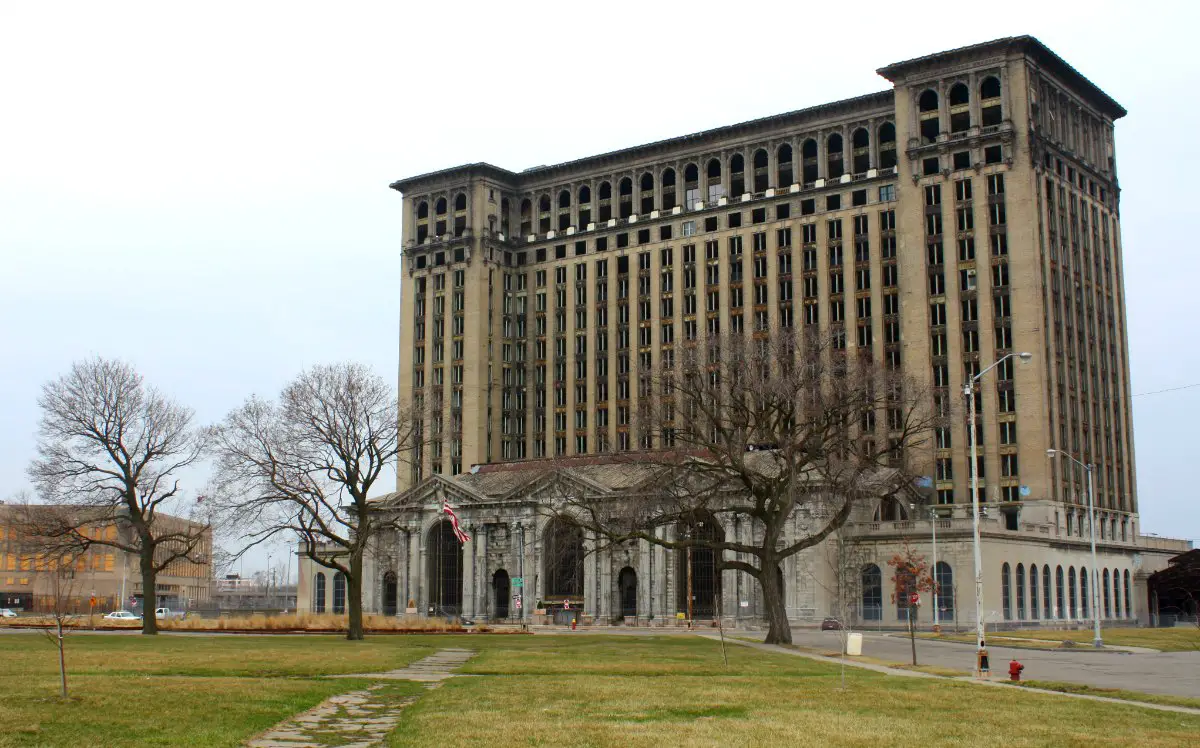 Michigan Central Station in Detriot | EpicureanTravelerBlog.com