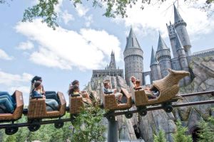 Flight of the Hippogriff at the Wizarding World of Harry Potter - Hogsmeade at Universal Orlando Resort's Islands of Adventure in Orlando, Florida, USA (© 2021 Universal Orlando. All Rights Reserved)