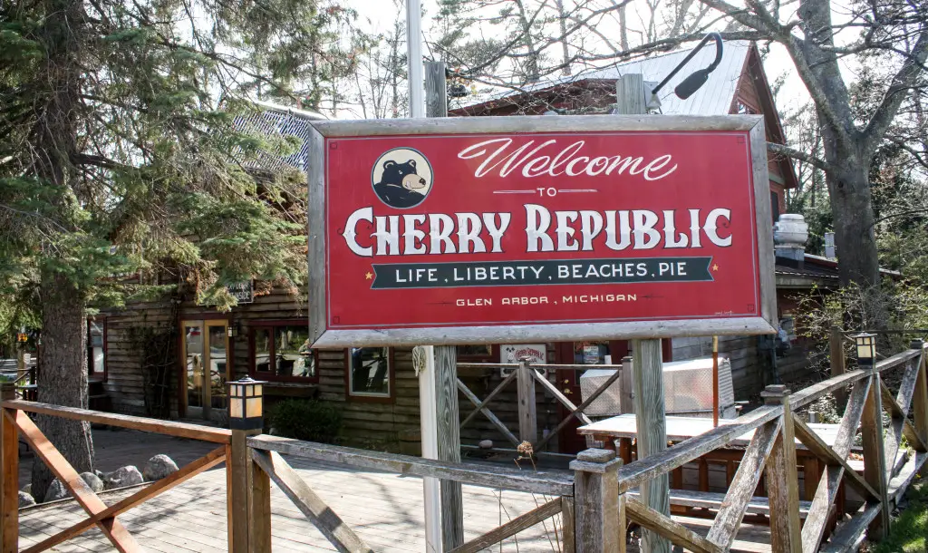 Cherry Republic in Glen Arbor, Mich. (Erin Klema/The Epicurean Traveler)