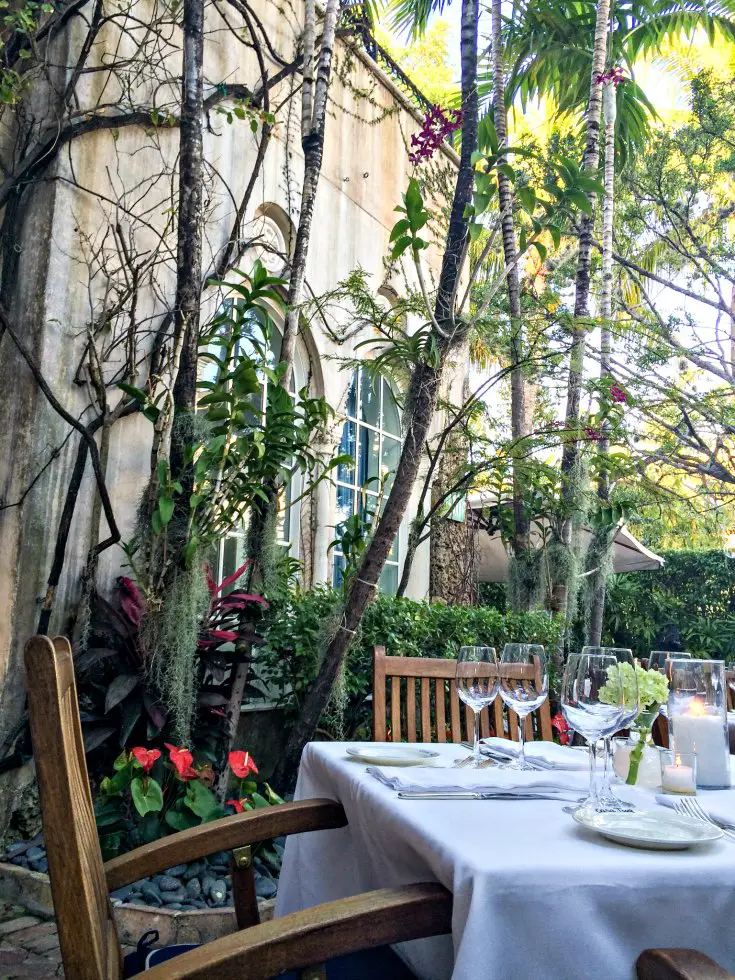 Dining the garden of Casa Tua Restaurant in Miami Beach, Florida | EpicureanTravelerBlog.com