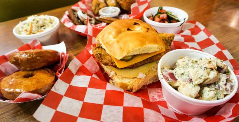 Ma Lou's Fried Chicken in Ypsilanti, Michigan