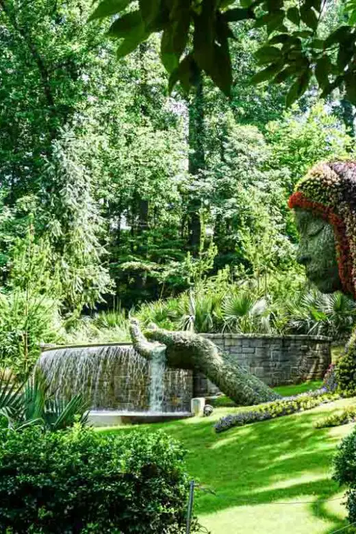 Earth Goddess exhibit at Atlanta Botanical Garden