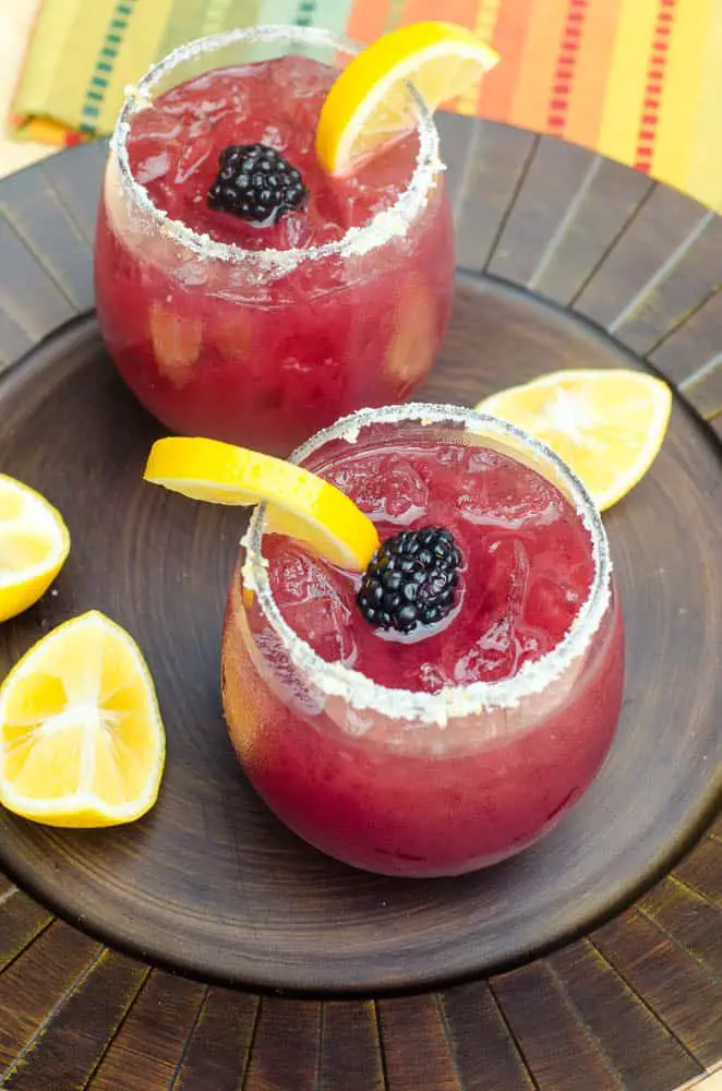 Blackberry lemonade margarita