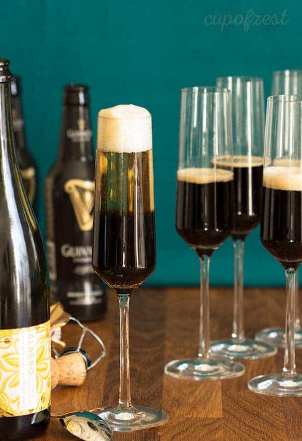 Black Velvet cocktail of Guinness and Champagne