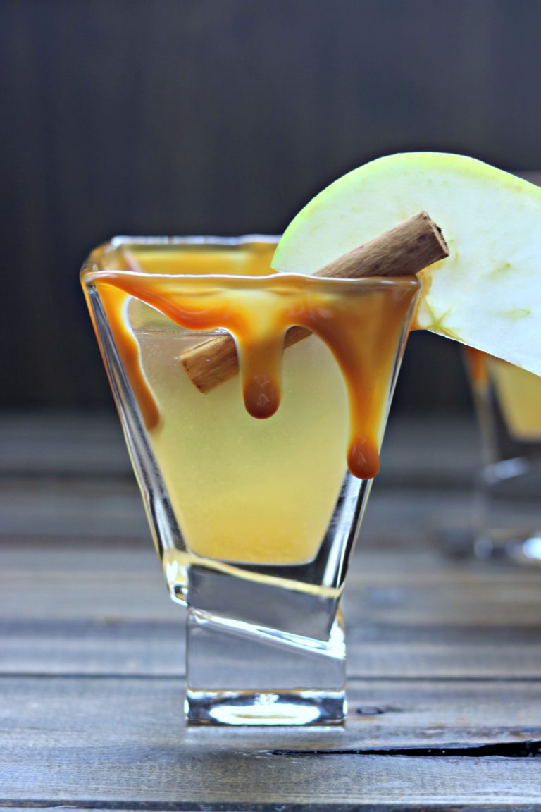 salted caramel apple cider martini