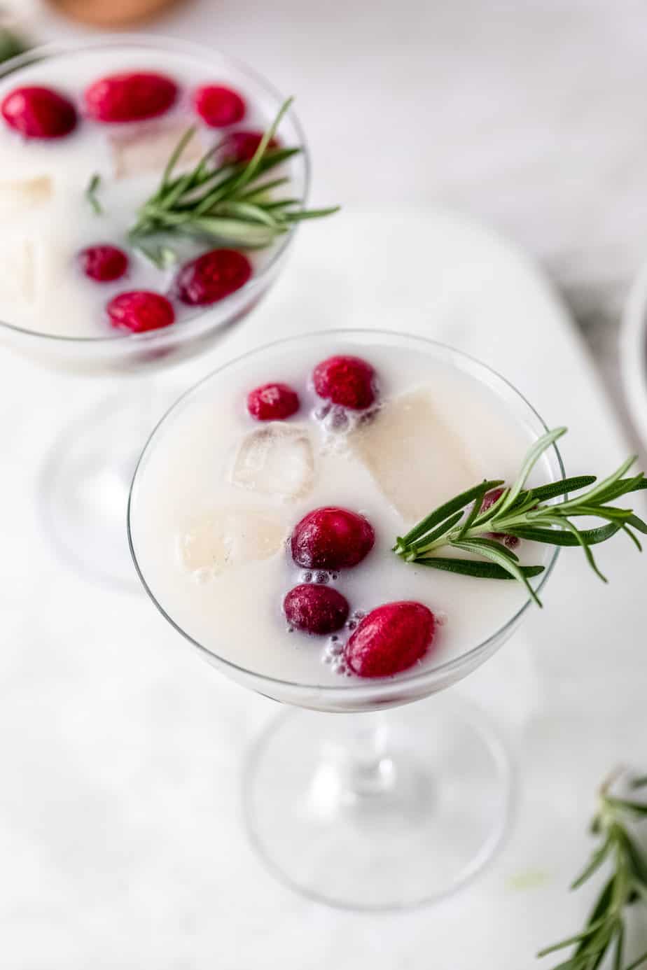 Cranberry Gin Christmas Cocktails