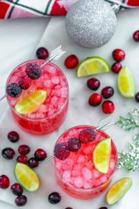 Cranberry Gin & Tonic cocktails