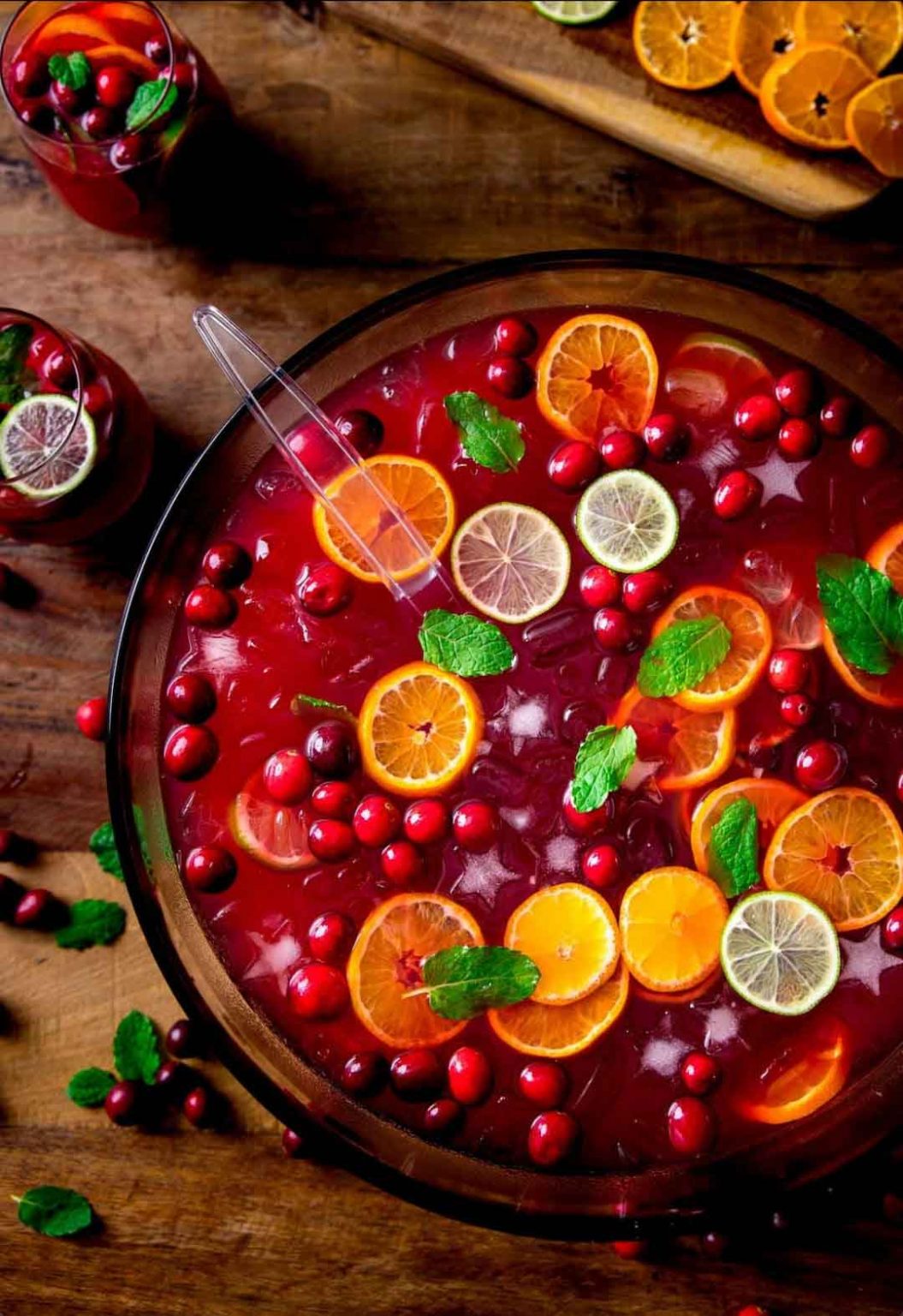 36 Festive Cranberry Cocktails to Put You in the Holiday Spirit